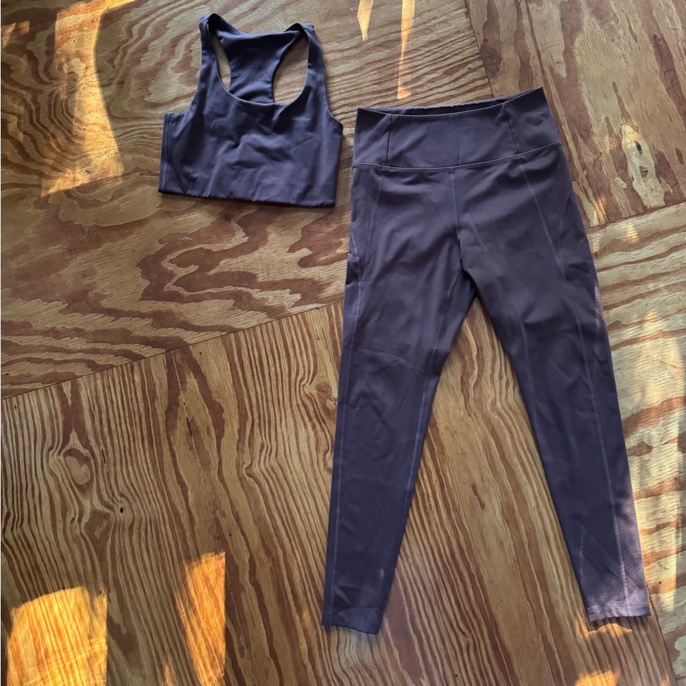 Girlfriend Collective Set